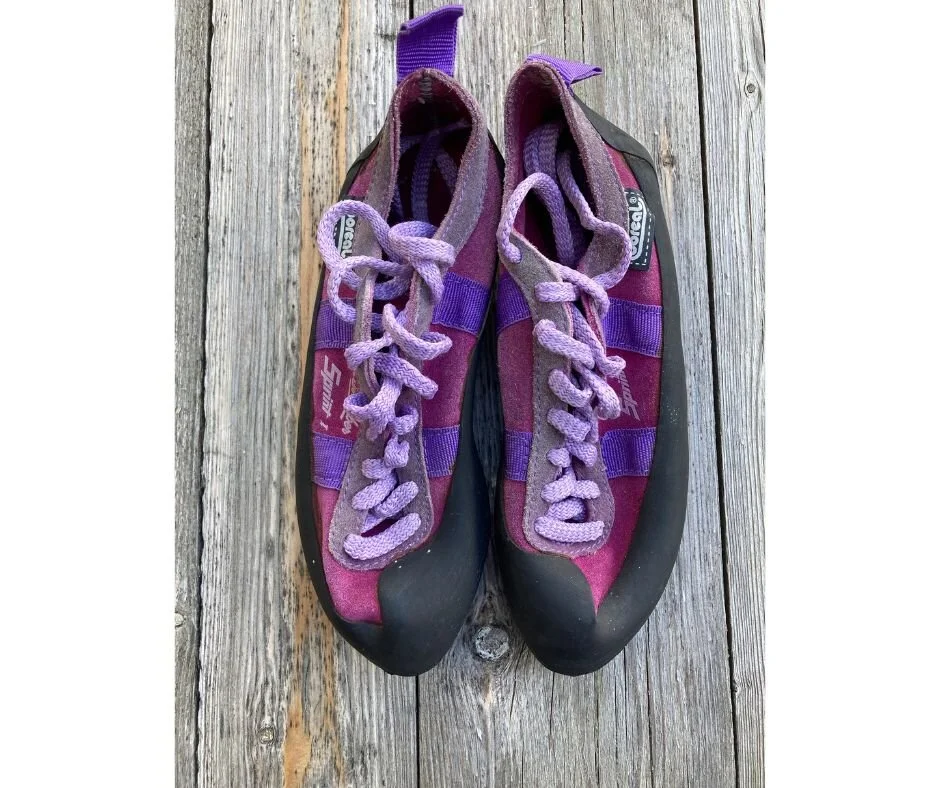 JDAV Fulda Kletterschuhe gebraucht nachhaltig | © Saskia Kessler | JDAV Fulda